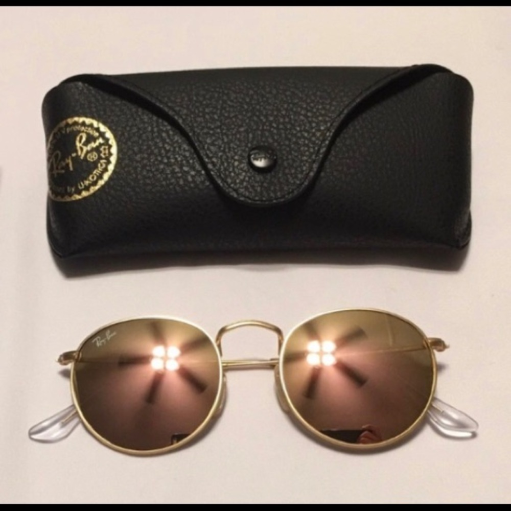 Ray-Ban round metal classics